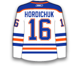 dres Darcy Hordichuk